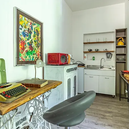 Apartment Parking & Garden - Self Ck-in & Access Como